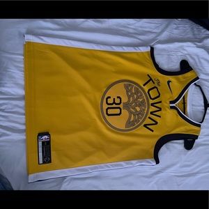 Curry Jersey size M